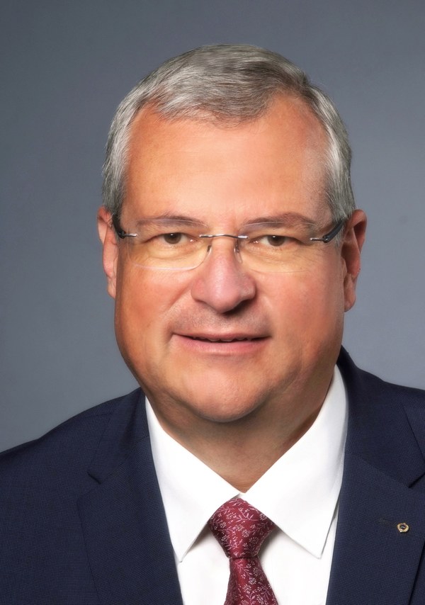 Prof. Dr. Stapperfend