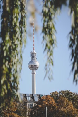 pexels-marc-mueller-624363.jpg Berliner Fernsehturm